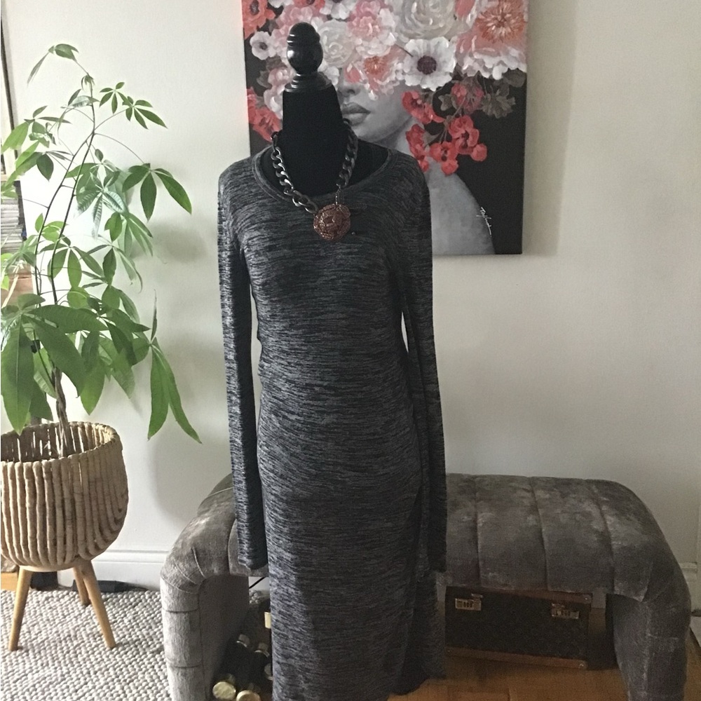 Soft and subtle body con dress made in Italy